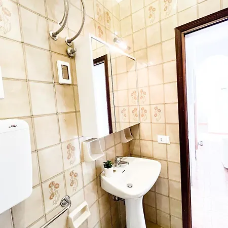 Apartamento Fronte Mare, Piscina - Grifone *