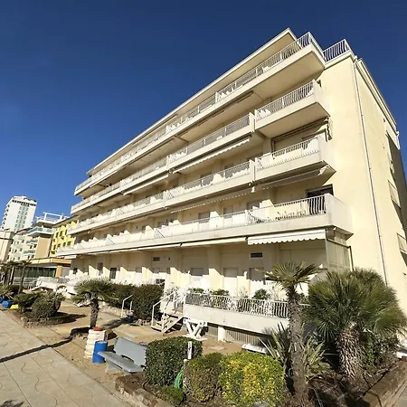 Apartamento Fronte Mare, Piscina - Grifone Lido di Jesolo